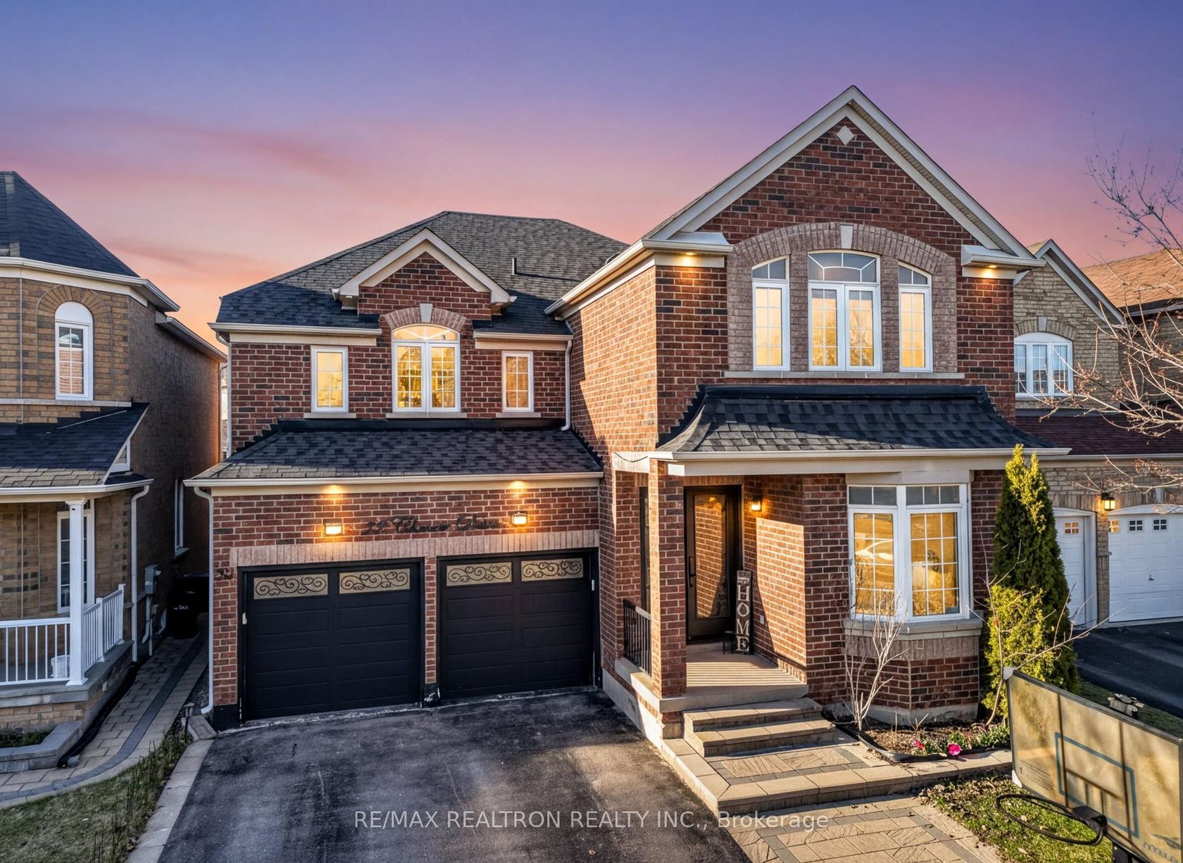 32 Chasser Drive, Greensborough, Markham 
