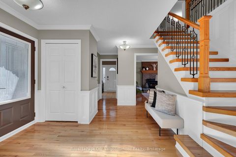 Photo 4 at 71 Rhonda Boulevard, Bowmanville, Clarington