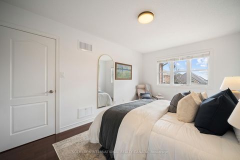 Photo 18 at 66 Lealinds Road, Patterson, Vaughan