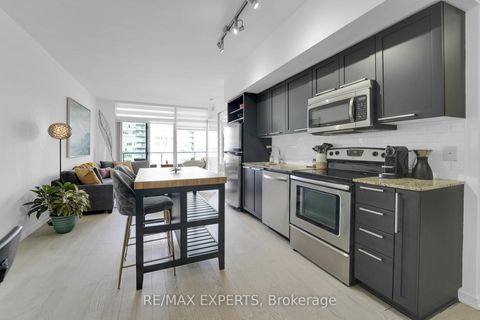 Photo 9 at 1915 - 103 The Queensway, Swansea, Toronto