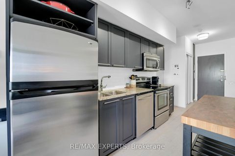 Photo 13 at 1915 - 103 The Queensway, Swansea, Toronto