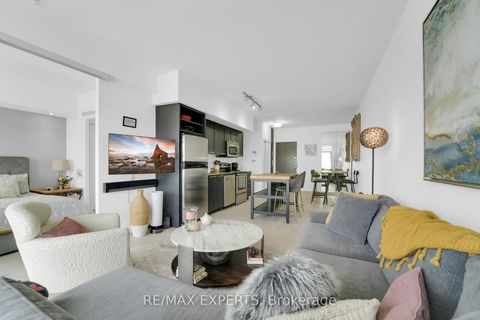 Photo 21 at 1915 - 103 The Queensway, Swansea, Toronto