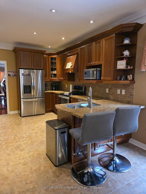 Photo 11 at 492 Kwapis Boulevard, Woodland Hill, Newmarket
