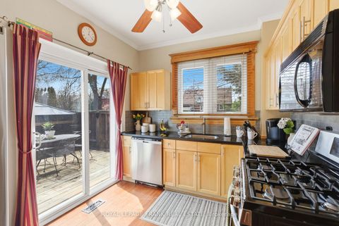 Photo 22 at 19 Hillcroft Street, O'Neill, Oshawa