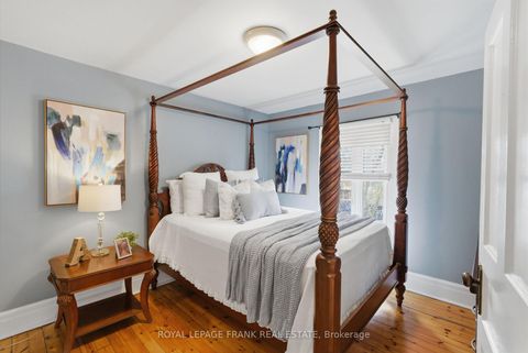 Photo 27 at 19 Hillcroft Street, O'Neill, Oshawa