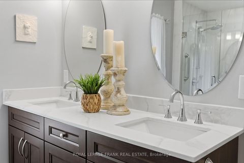 Photo 30 at 19 Hillcroft Street, O'Neill, Oshawa