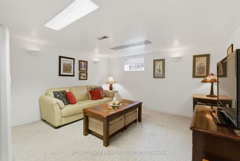 Photo 36 at 19 Hillcroft Street, O'Neill, Oshawa