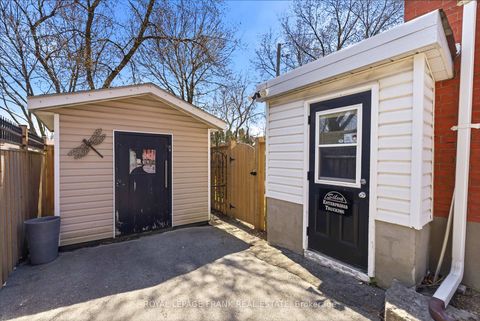 Photo 47 at 19 Hillcroft Street, O'Neill, Oshawa