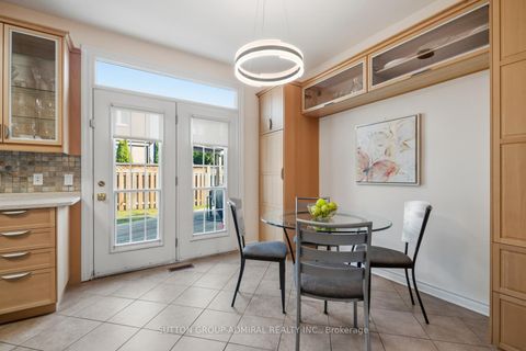 Photo 17 at 43 Ventura Way, Beverley Glen, Vaughan