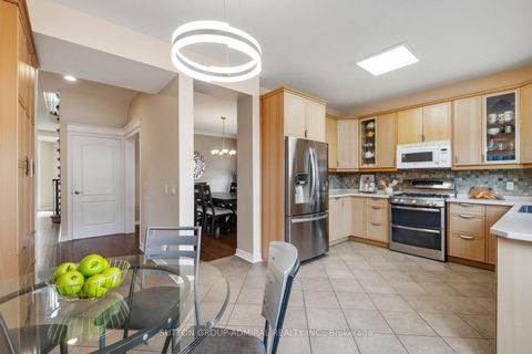 Photo 18 at 43 Ventura Way, Beverley Glen, Vaughan