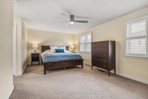 Photo 22 at 43 Ventura Way, Beverley Glen, Vaughan