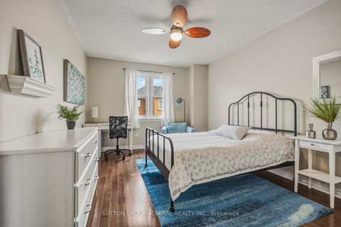 Photo 27 at 43 Ventura Way, Beverley Glen, Vaughan