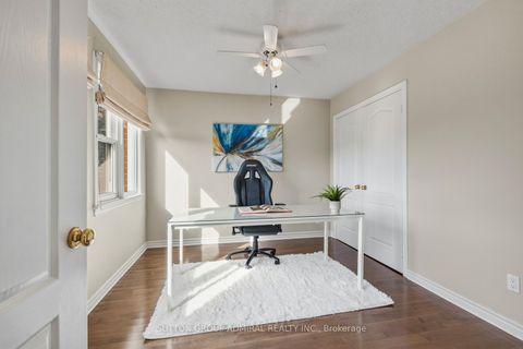 Photo 32 at 43 Ventura Way, Beverley Glen, Vaughan