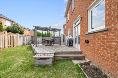 Photo 43 at 43 Ventura Way, Beverley Glen, Vaughan