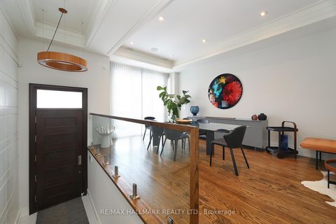 Photo 2 at 159 Roe Avenue, Nortown, Toronto