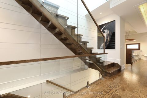 Photo 19 at 159 Roe Avenue, Nortown, Toronto