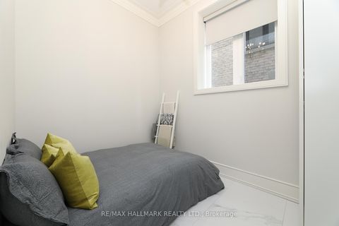 Photo 37 at 159 Roe Avenue, Nortown, Toronto