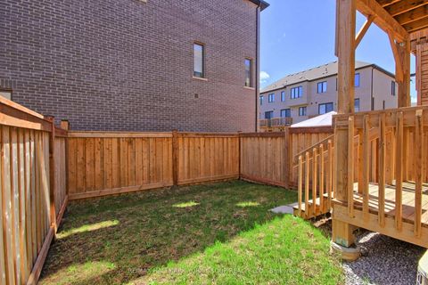 Photo 46 at 534 New England Court, Summerhill Estates, Newmarket