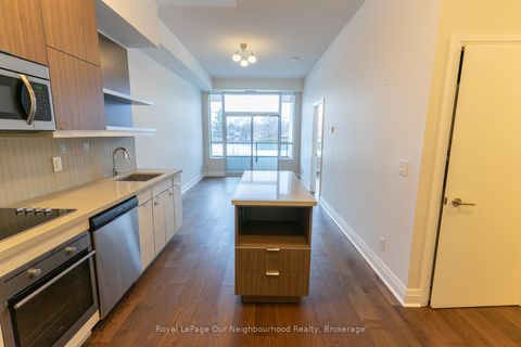 Photo 5 at 112 - 399 Spring Garden Avenue, Willowdale East, Toronto