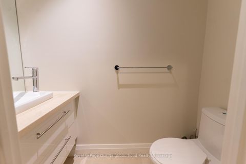 Photo 10 at 112 - 399 Spring Garden Avenue, Willowdale East, Toronto