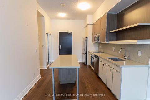 Photo 14 at 112 - 399 Spring Garden Avenue, Willowdale East, Toronto