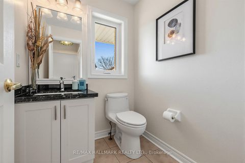 Photo 27 at 341 Kirkvalley Crescent, Bayview Wellington, Aurora