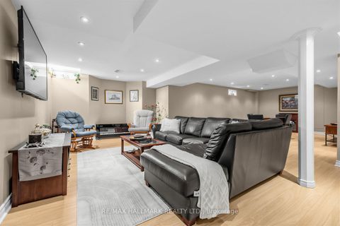 Photo 28 at 341 Kirkvalley Crescent, Bayview Wellington, Aurora