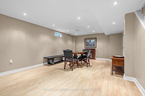 Photo 29 at 341 Kirkvalley Crescent, Bayview Wellington, Aurora