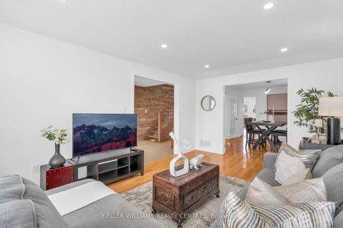 Photo 7 at 59 Stunden Lane, Painswick South, Barrie