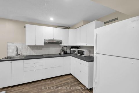 Photo 33 at 59 Stunden Lane, Painswick South, Barrie