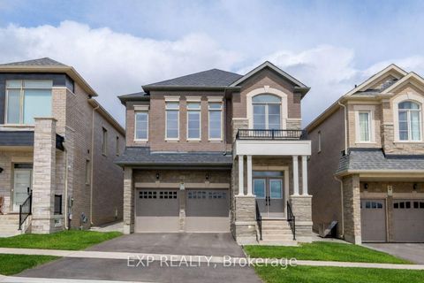 Photo 1 at 14 Longworth Avenue, Rural Richmond Hill, Richmond Hill