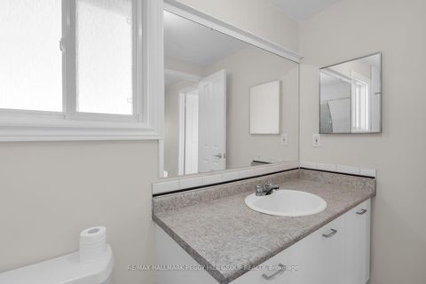 Photo 8 at 24 Geddes Crescent, Northwest, Barrie