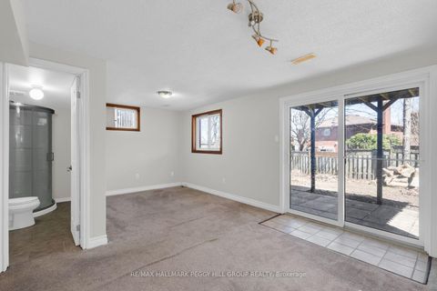 Photo 10 at 24 Geddes Crescent, Northwest, Barrie