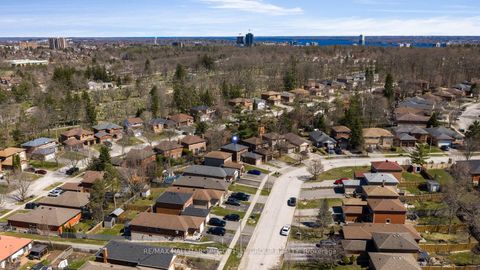 Photo 15 at 24 Geddes Crescent, Northwest, Barrie