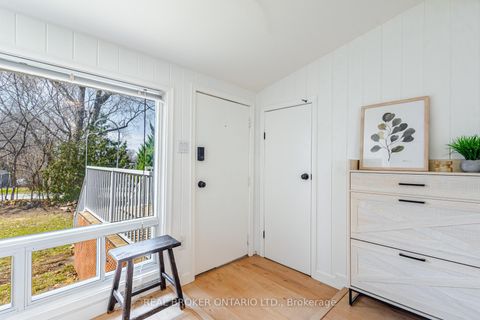 Photo 8 at 37 Pineway Avenue, Keswick South, Georgina