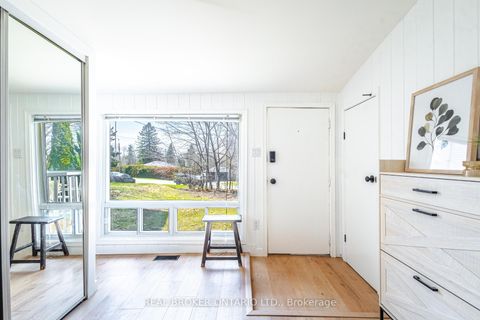 Photo 9 at 37 Pineway Avenue, Keswick South, Georgina