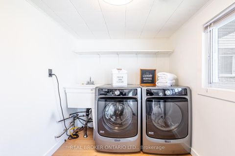 Photo 10 at 37 Pineway Avenue, Keswick South, Georgina