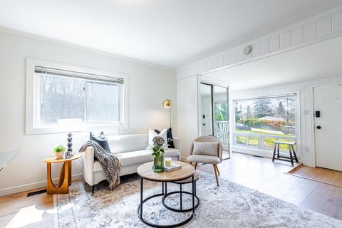 Photo 11 at 37 Pineway Avenue, Keswick South, Georgina