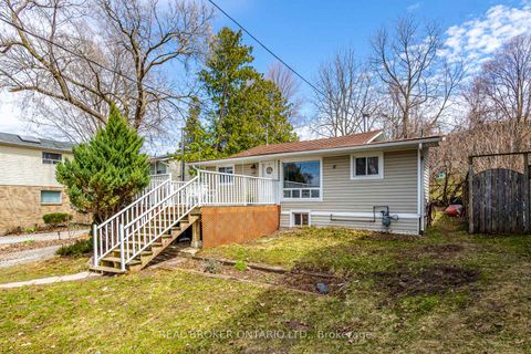 Photo 32 at 37 Pineway Avenue, Keswick South, Georgina