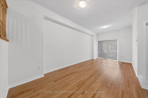 Photo 9 at 39 Delano Way, Woodland Hill, Newmarket