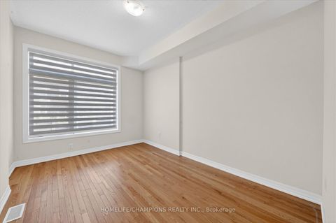 Photo 15 at 39 Delano Way, Woodland Hill, Newmarket