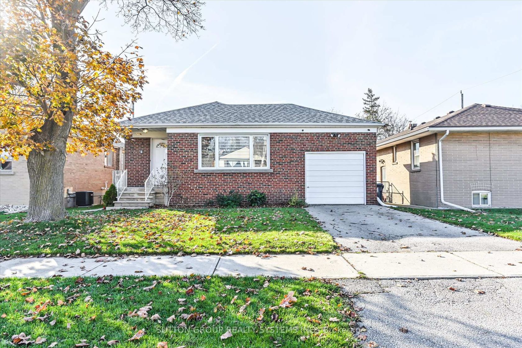 4 Cranston Road, City Centre West, Toronto photo number 2