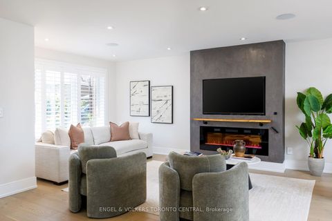 Photo 4 at 34 Rufford Road, Alderwood, Toronto