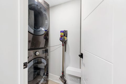 Photo 41 at 34 Rufford Road, Alderwood, Toronto