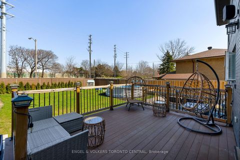 Photo 46 at 34 Rufford Road, Alderwood, Toronto