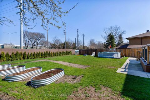 Photo 48 at 34 Rufford Road, Alderwood, Toronto