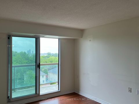 Photo 13 at 603 - 935 Sheppard Avenue W, Clanton Park, Toronto