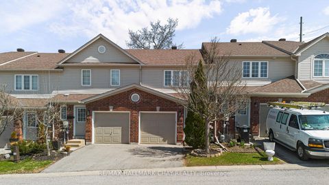 Photo 2 at 38 - 430 MAPLEVIEW Drive E, Painswick South, Barrie