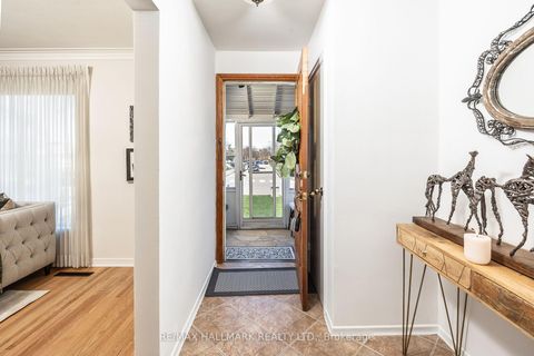 Photo 8 at 28 Crosland Drive, Maryvale, Toronto