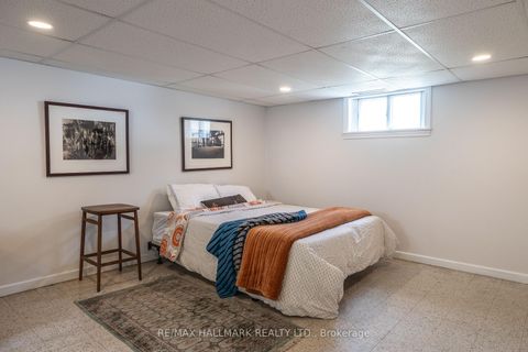 Photo 16 at 28 Crosland Drive, Maryvale, Toronto